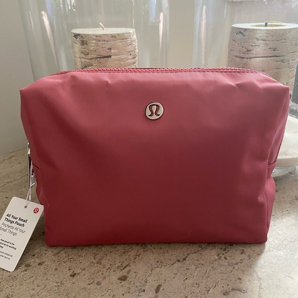 Lululemon All Your Small Things Pouch 4L - Picture 6 of 13